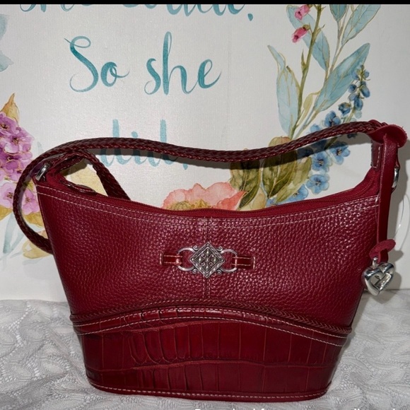 Brighton Red Shoulder Bag - Picture 3 of 10